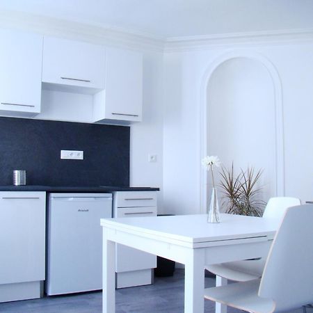 Bel Appartement Coeur De Ville Troyes Room photo