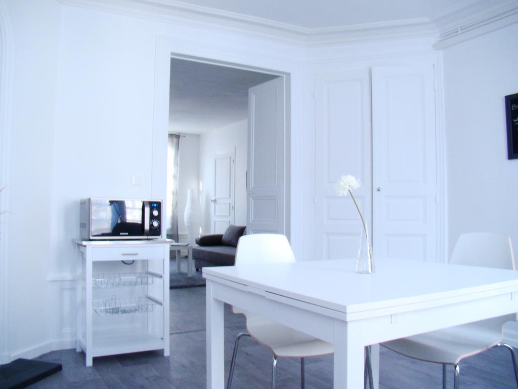 Bel Appartement Coeur De Ville Troyes Room photo