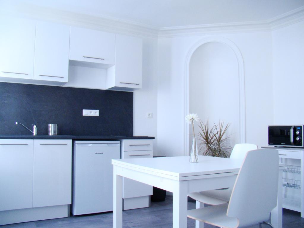 Bel Appartement Coeur De Ville Troyes Room photo